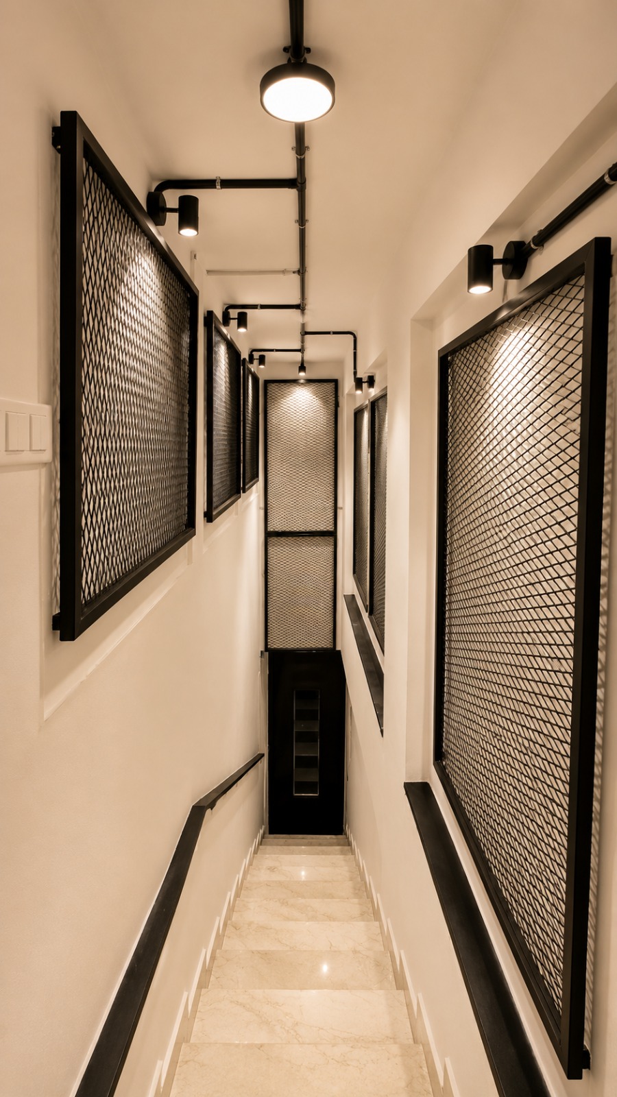 lounge entry